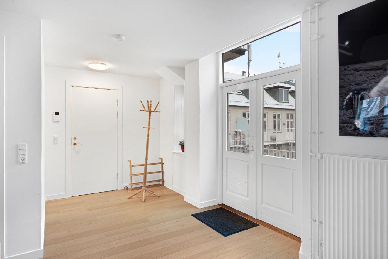 Sanders Monarch - Charming One-Bedroom Apartment With Two Balconies Copenhague Extérieur photo